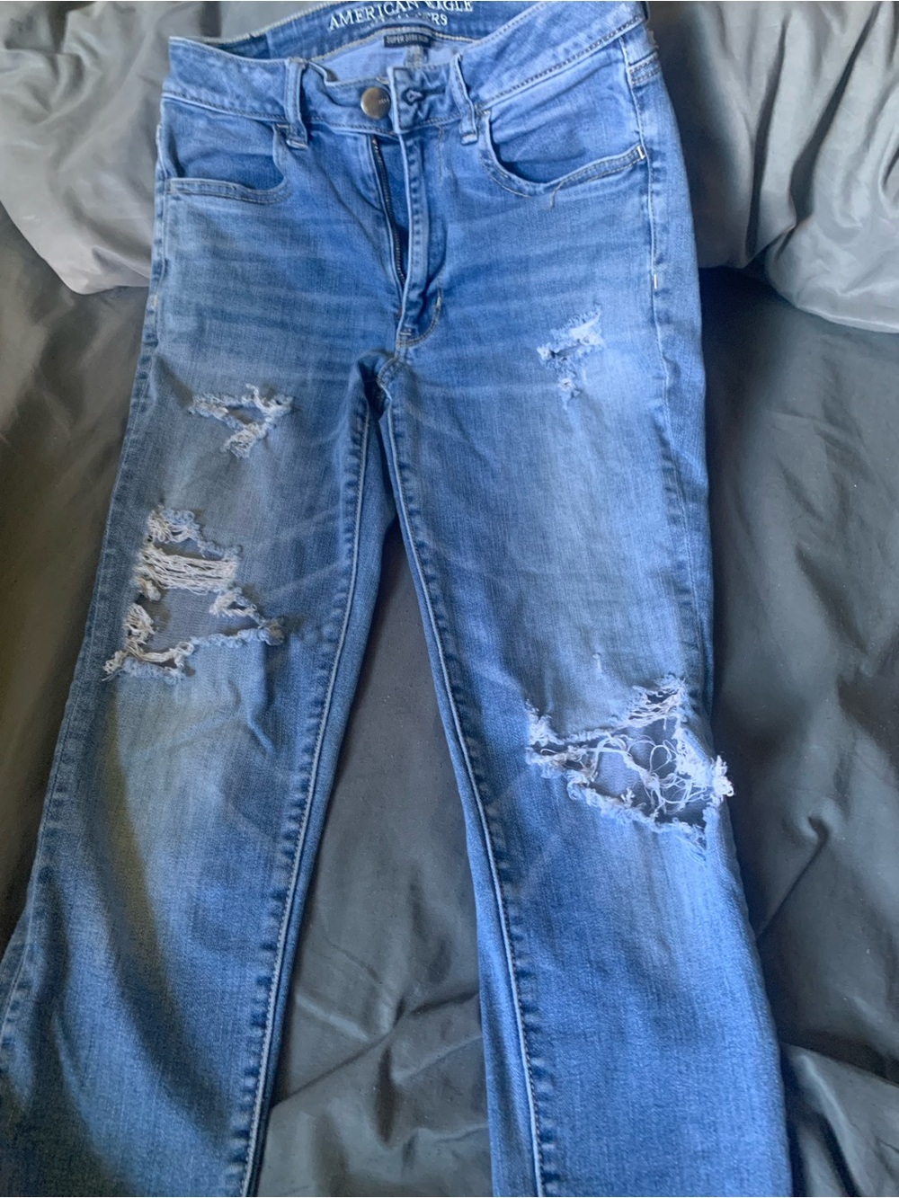 American Eagle Outfitters Light Blue Distressed Skinny Jeggings